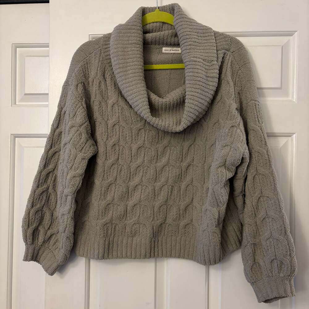 Moon & Madison Grey Cowl Neck Cable Knit Chenille Sweater